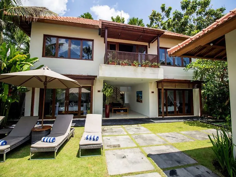 Amore Villas Dalung
